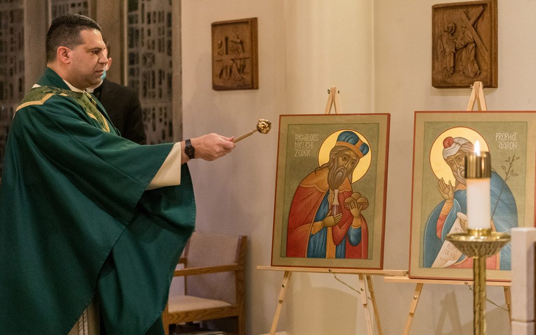 Blessing of New Icons Marks Opening of Spring Semester
